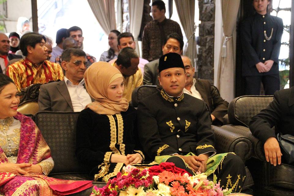 Mempromosikan Indonesia lewat Pernikahan WN Indonesia dan WN Suriah